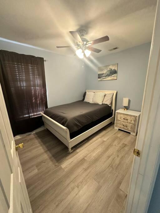 Adorable 3Br/2Ba W/ Garage 2Min Walk Ecu Health Villa Greenville Exterior photo