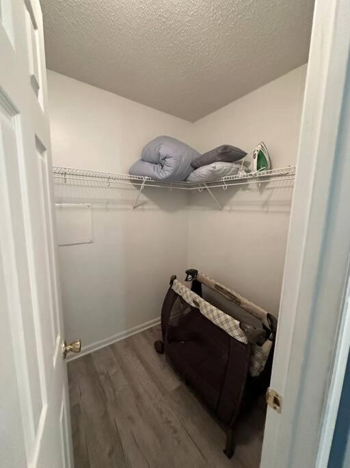 Adorable 3Br/2Ba W/ Garage 2Min Walk Ecu Health Villa Greenville Exterior photo