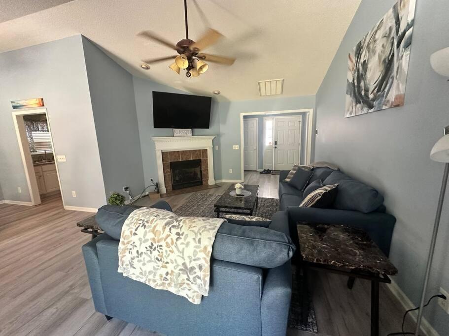 Adorable 3Br/2Ba W/ Garage 2Min Walk Ecu Health Villa Greenville Exterior photo